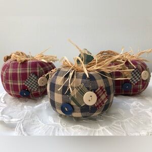 🍎Farmhouse Country Fall Plaid Fabric Apples with Buttons & Raffia Bows